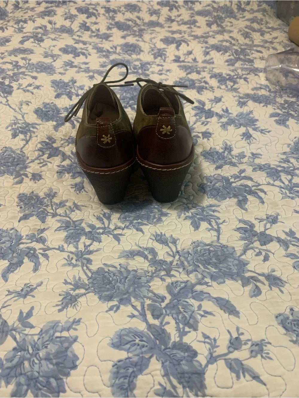 Sofft Olive Green Suede Wedge Oxfords with Brown Trim